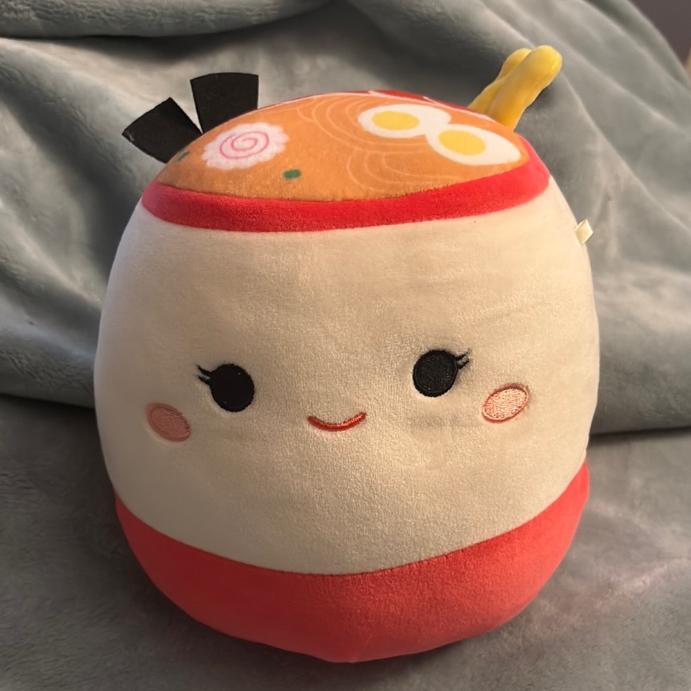 Small Ramen Squishmallow